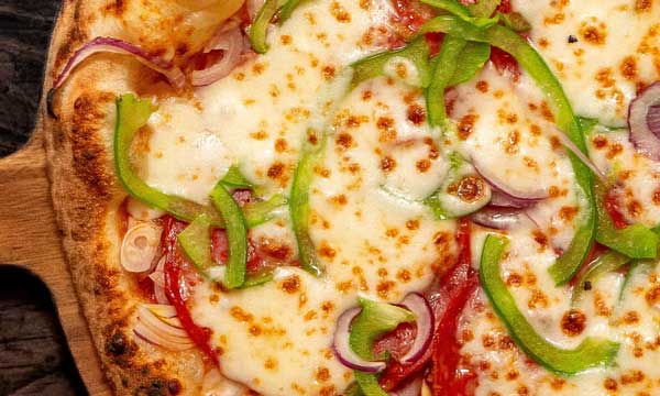 BAs Hot Lips Pizza in Clones